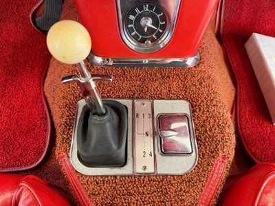 1960 Chevrolet CORVETTE COUPE Base