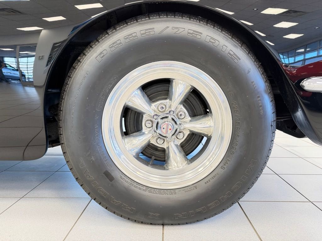 1960 Chevrolet CORVETTE COUPE Base