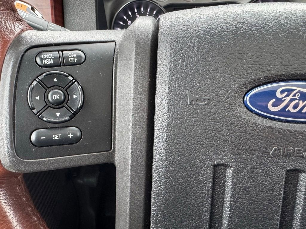 2013 Ford Super Duty F-350 SRW Platinum