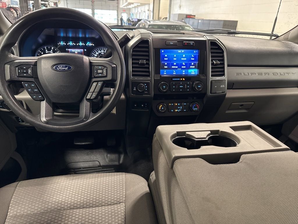 2022 Ford Super Duty F-350 SRW XL