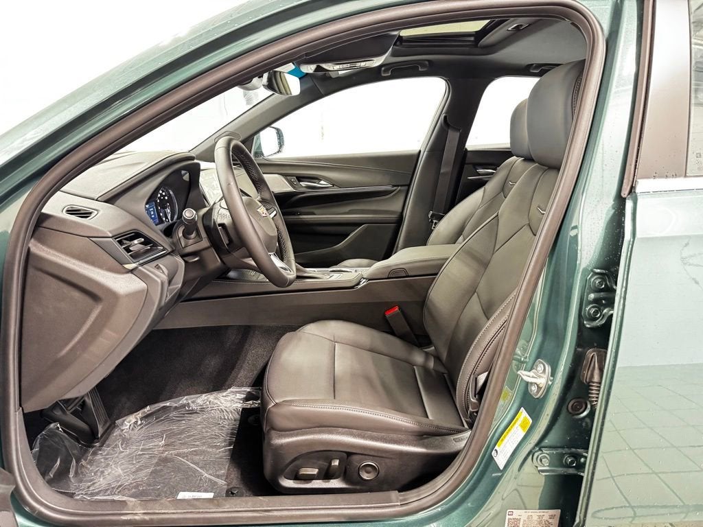 2025 Cadillac CT4 Premium Luxury