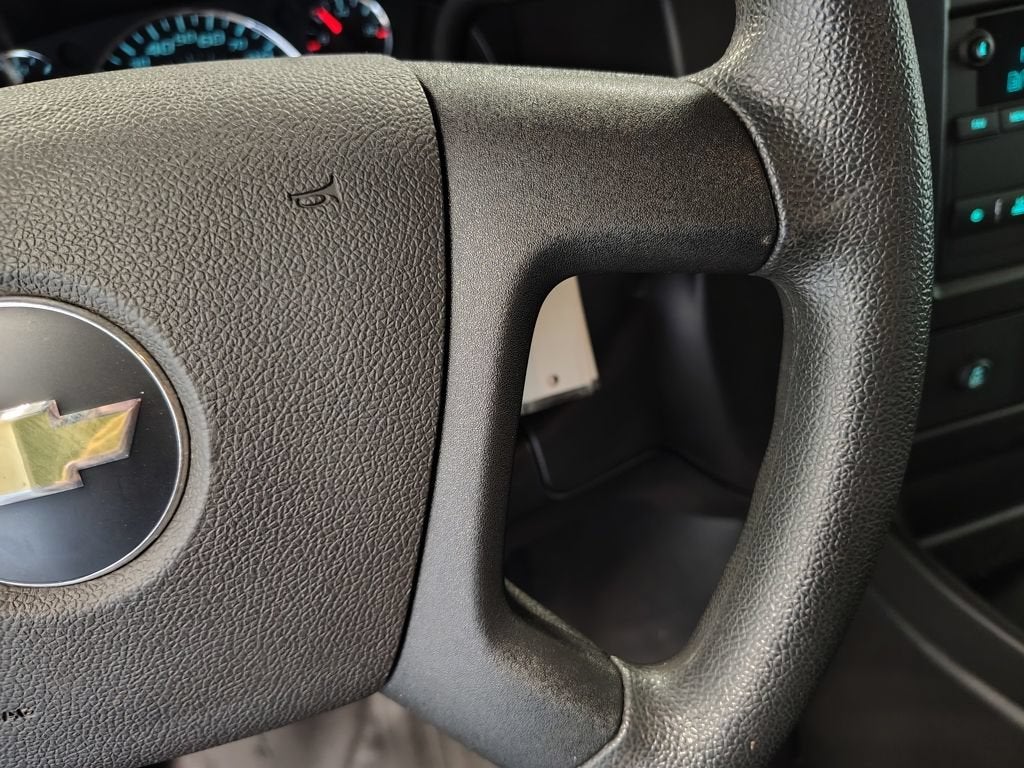 2023 Chevrolet Express Passenger 3500 1LS