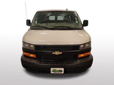2023 Chevrolet Express Passenger 3500 1LS