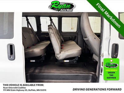 2022 Chevrolet Express Passenger 3500 1LS