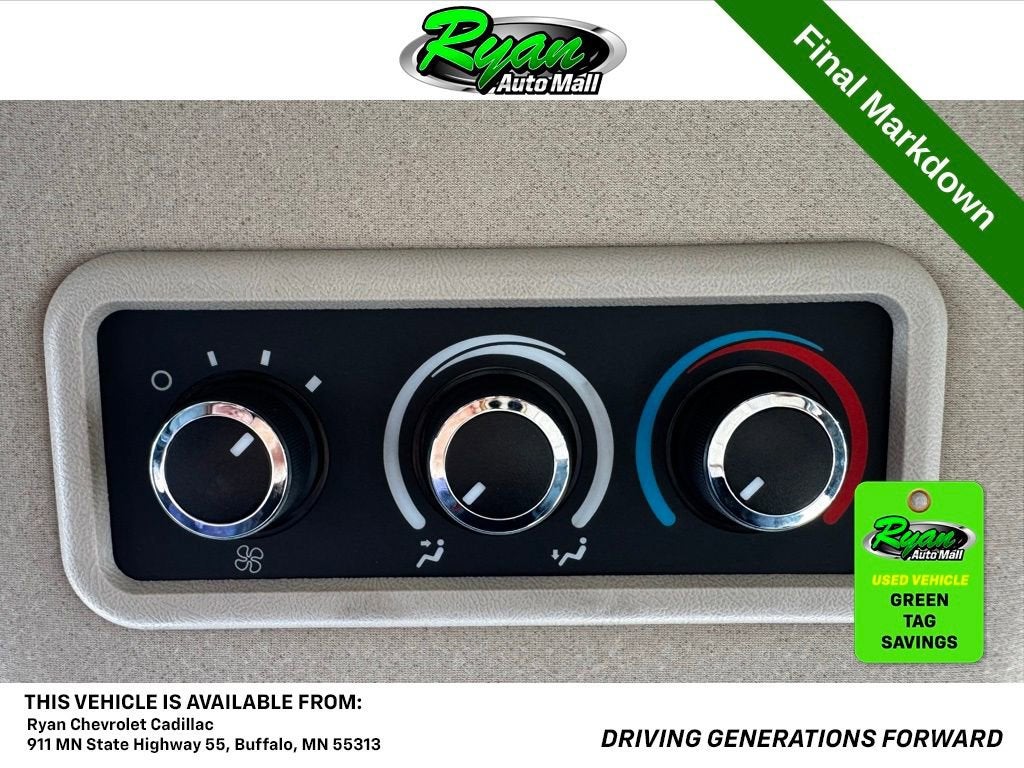 2022 Chevrolet Express Passenger 3500 1LS