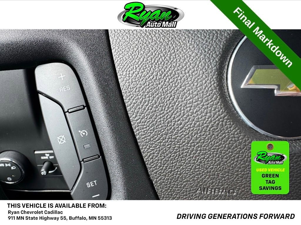 2024 Chevrolet Express Passenger 3500 1LT