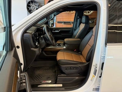 2025 Chevrolet Silverado 3500 HD High Country