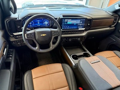 2025 Chevrolet Silverado 3500 HD High Country