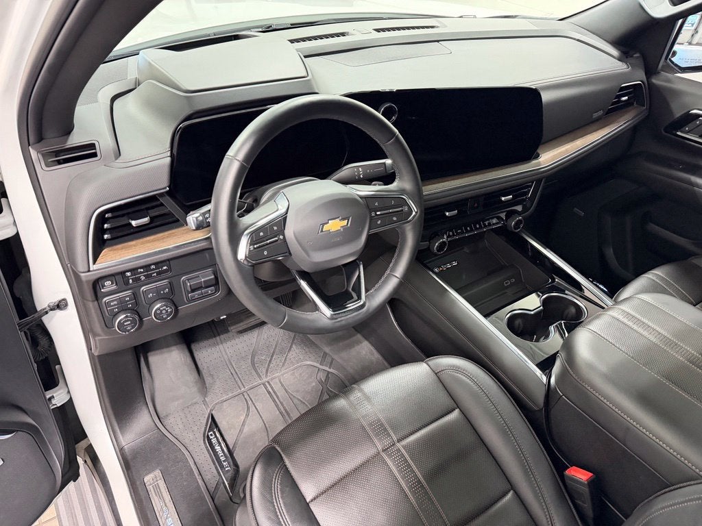 2025 Chevrolet Suburban High Country