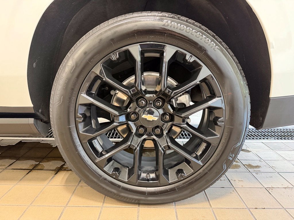 2025 Chevrolet Suburban High Country
