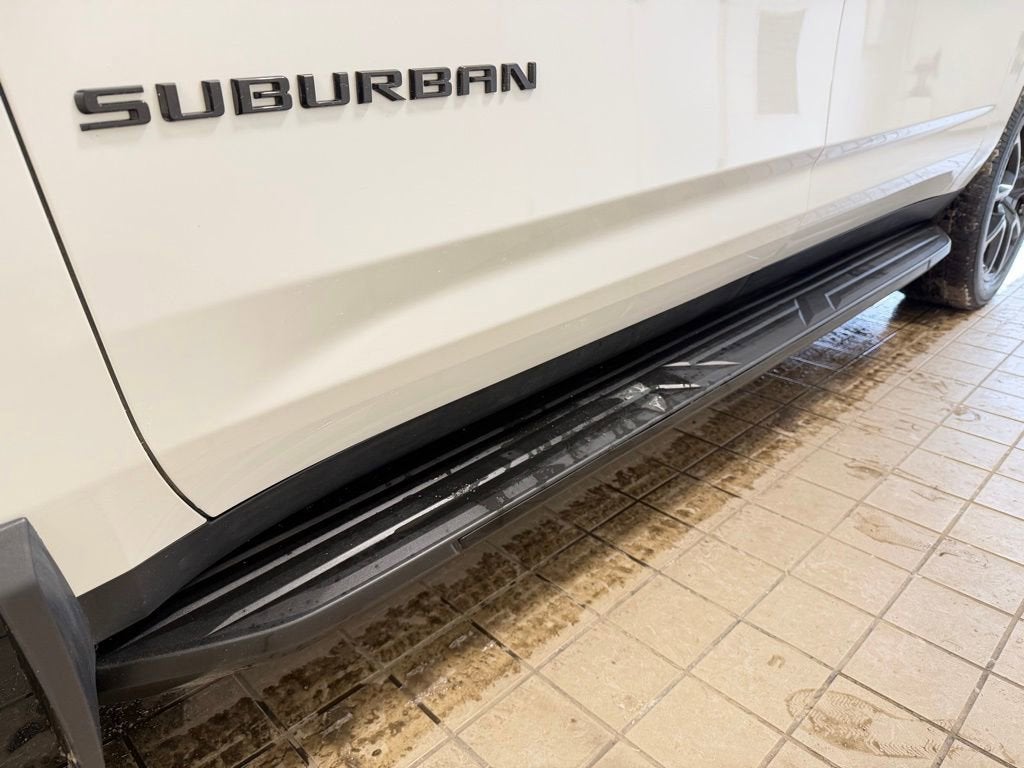 2022 Chevrolet Suburban RST