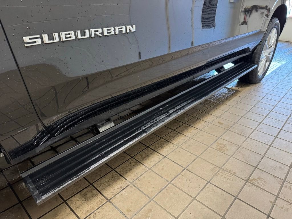 2021 Chevrolet Suburban High Country