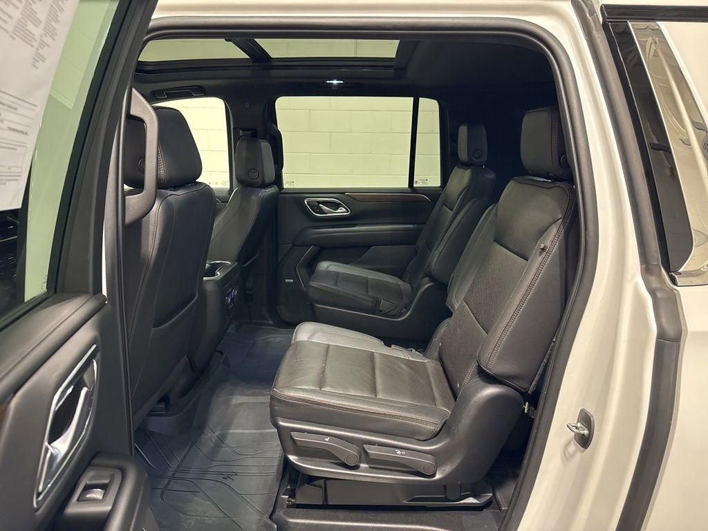 2022 Chevrolet Suburban High Country