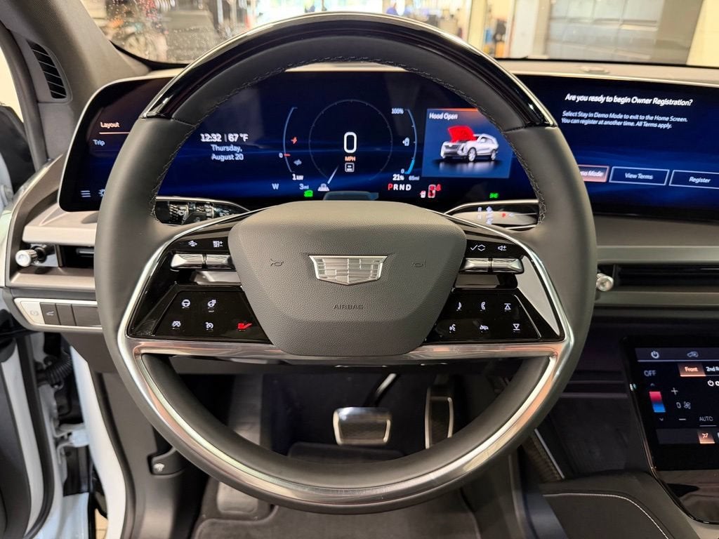 2027 Cadillac VISTIQ Sport - Photo 12