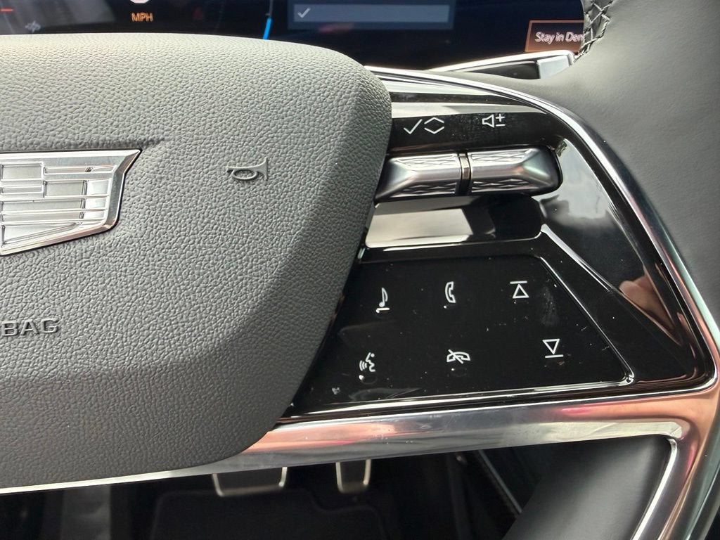 2027 Cadillac VISTIQ Sport - Photo 15