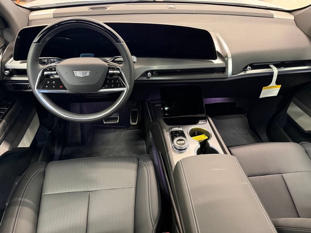 2027 Cadillac VISTIQ Sport - Photo 17