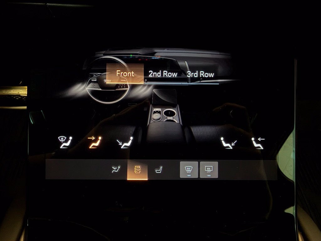 2026 Cadillac VISTIQ Platinum
