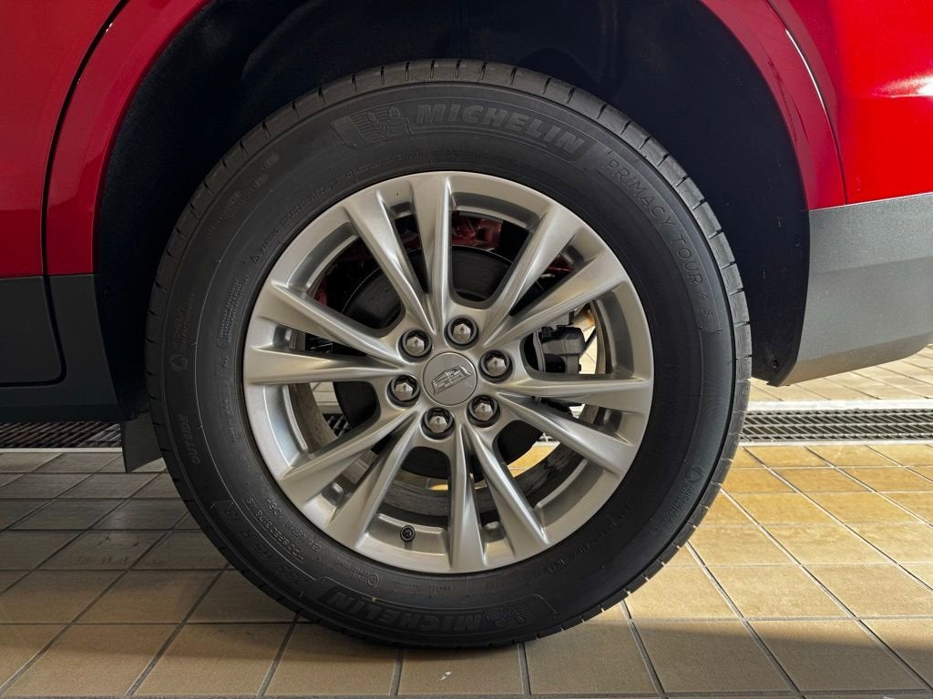 2025 Cadillac XT5 Luxury