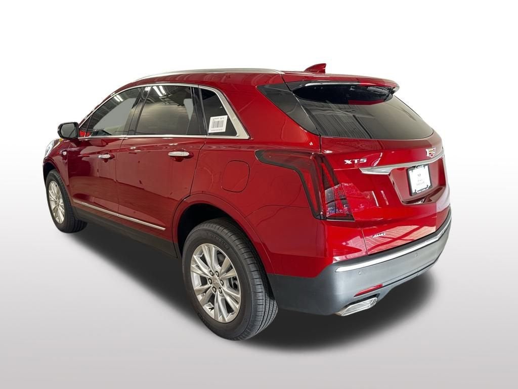 2025 Cadillac XT5 Luxury