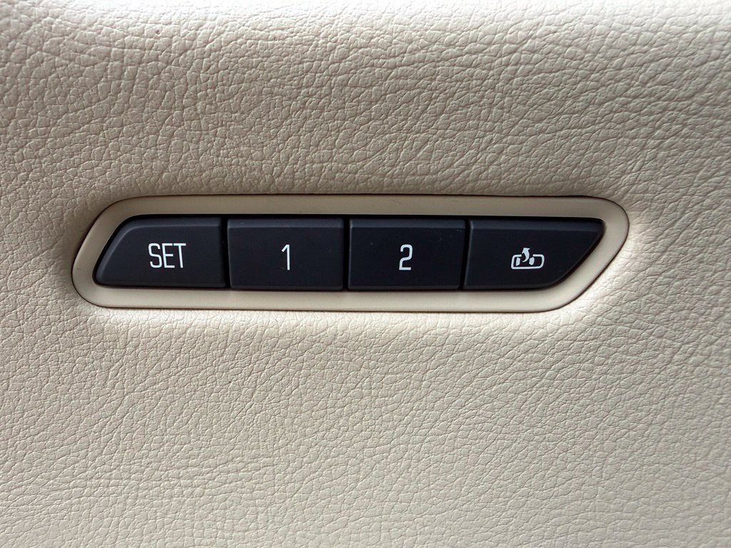 2017 Cadillac XT5 Luxury FWD