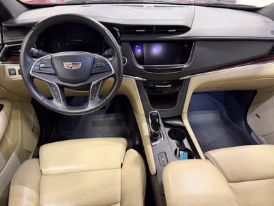2017 Cadillac XT5 Luxury FWD