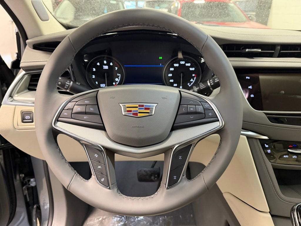 2026 Cadillac XT5 Premium Luxury