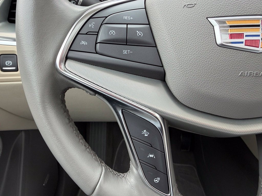 2023 Cadillac XT5 AWD Premium Luxury