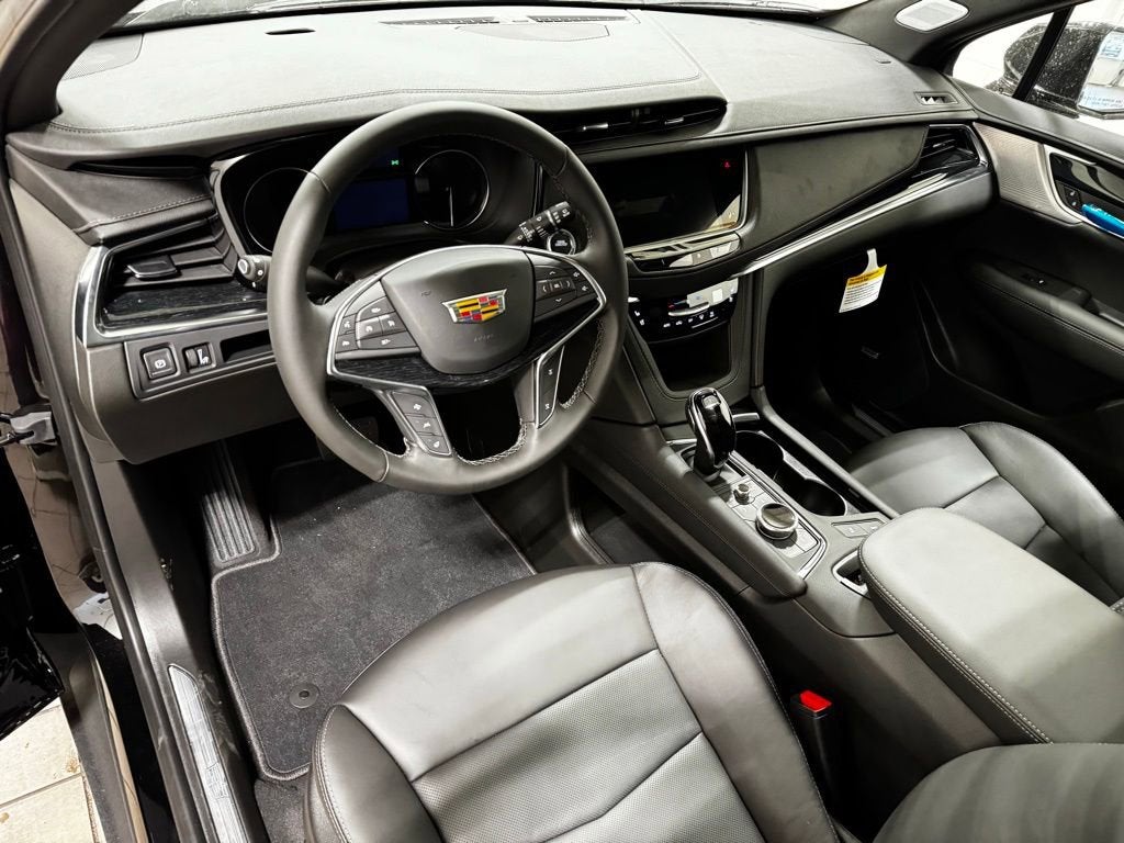 2025 Cadillac XT5 Premium Luxury