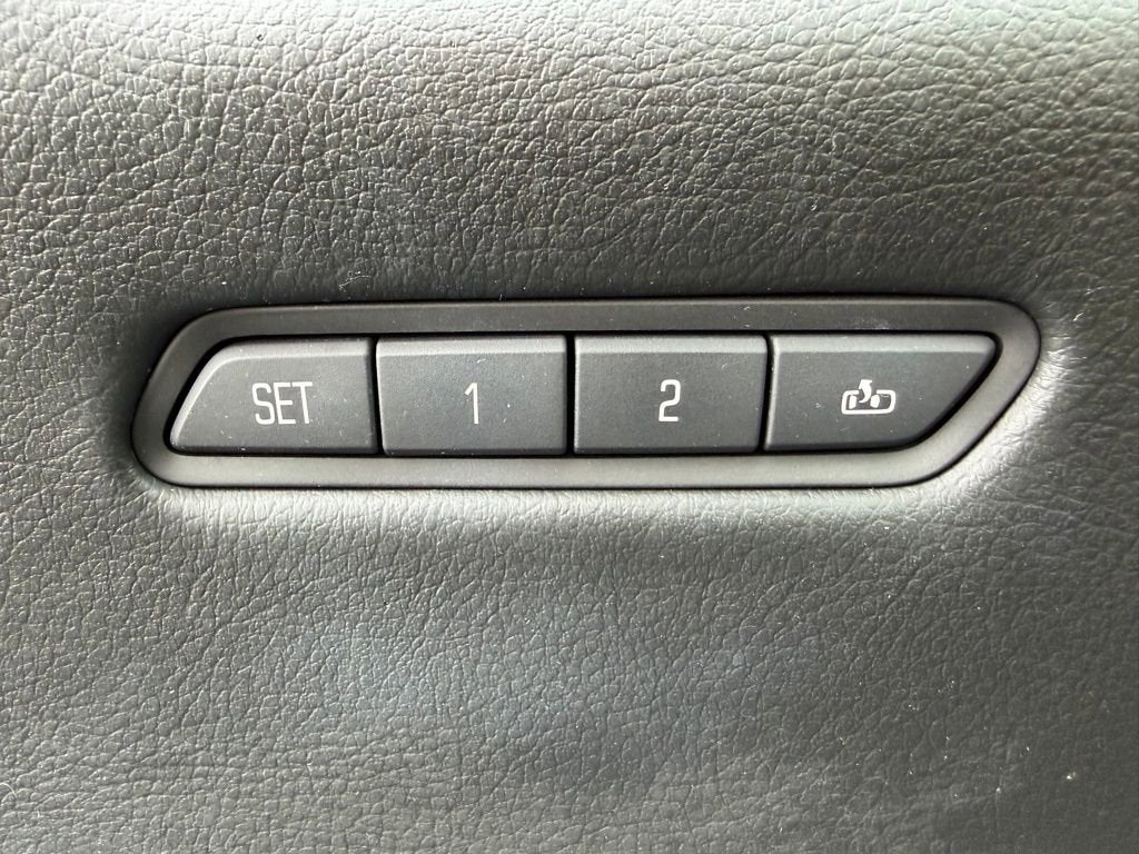 2017 Cadillac XT5 Luxury AWD