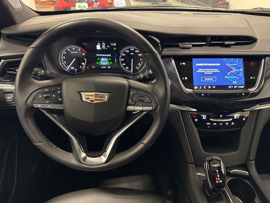 2025 Cadillac XT6 Premium Luxury