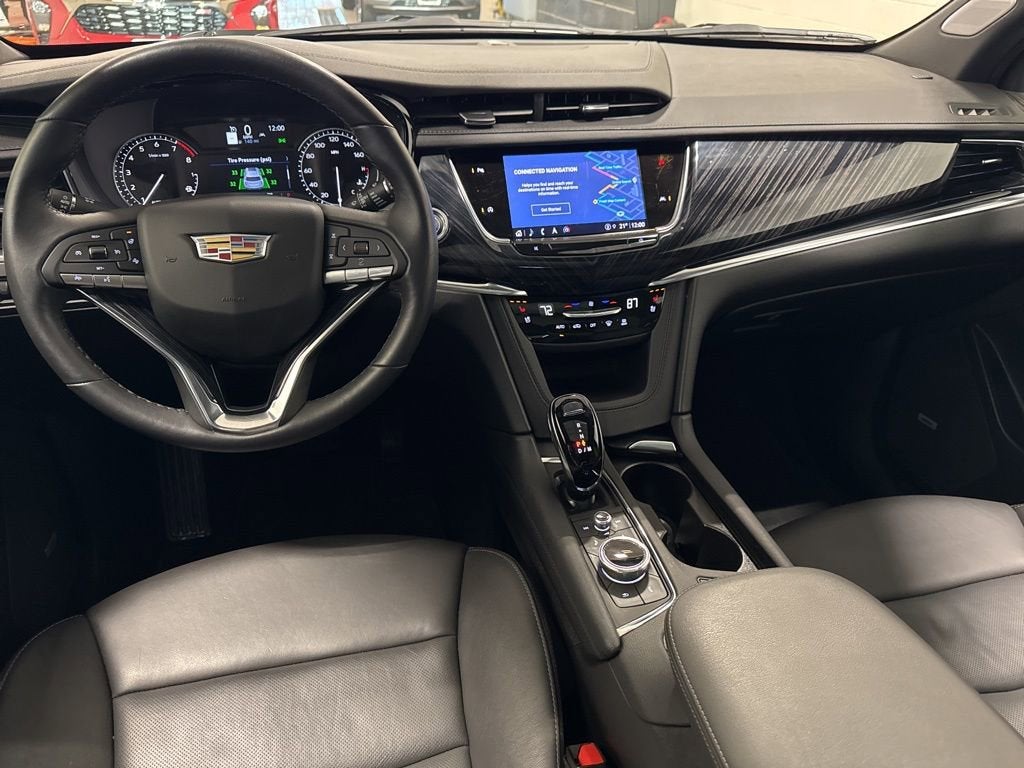 2025 Cadillac XT6 Premium Luxury