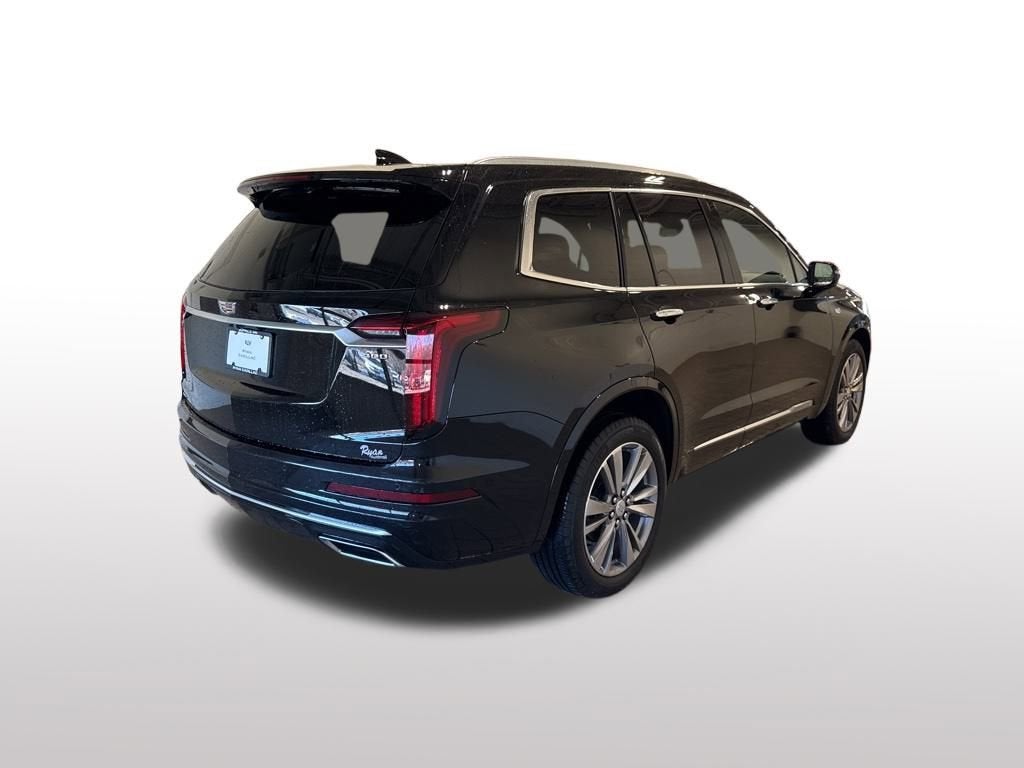 2025 Cadillac XT6 Premium Luxury