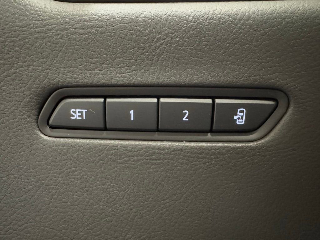 2025 Cadillac XT6 Sport