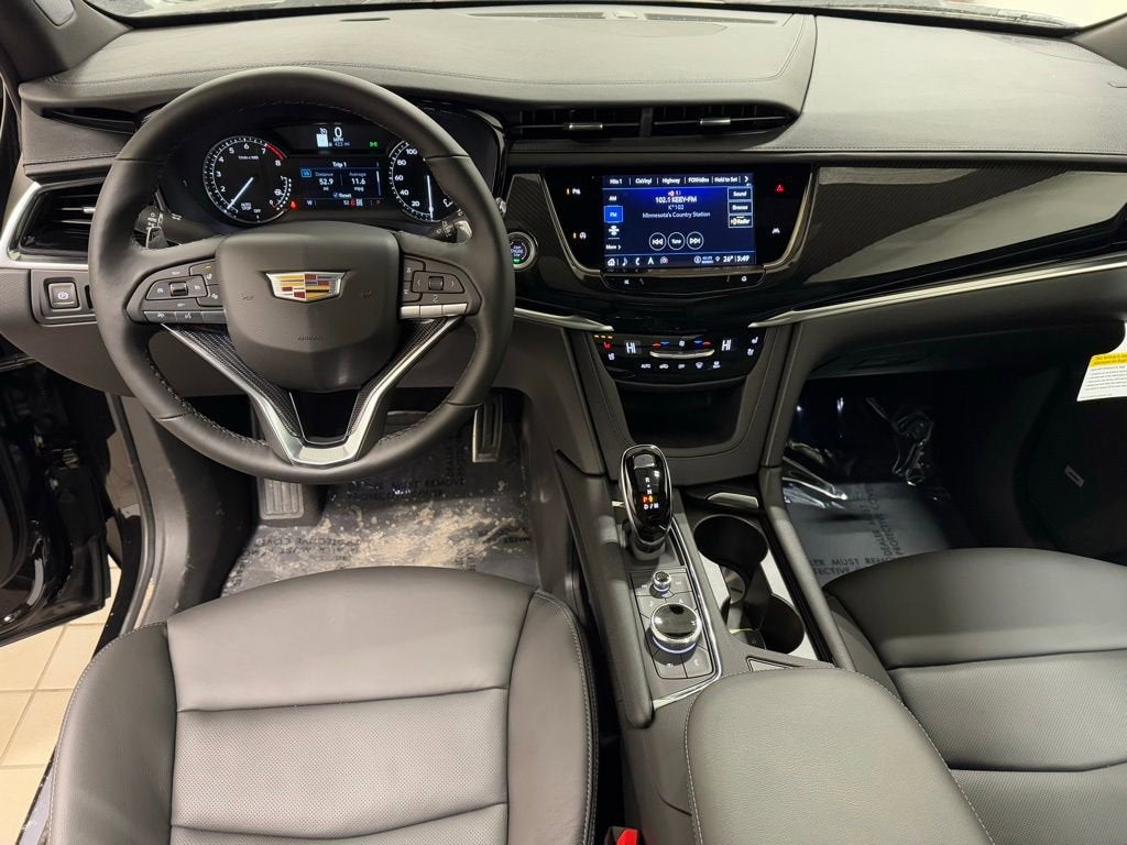 2025 Cadillac XT6 Sport