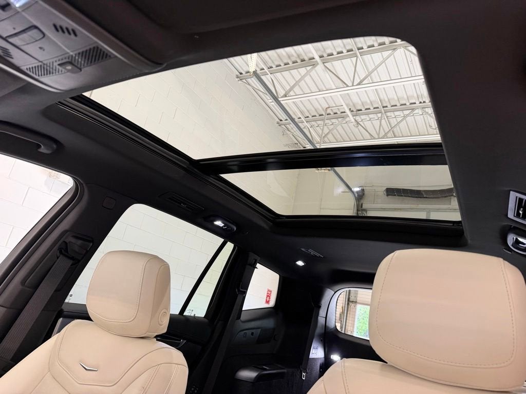 2025 Cadillac XT6 Sport