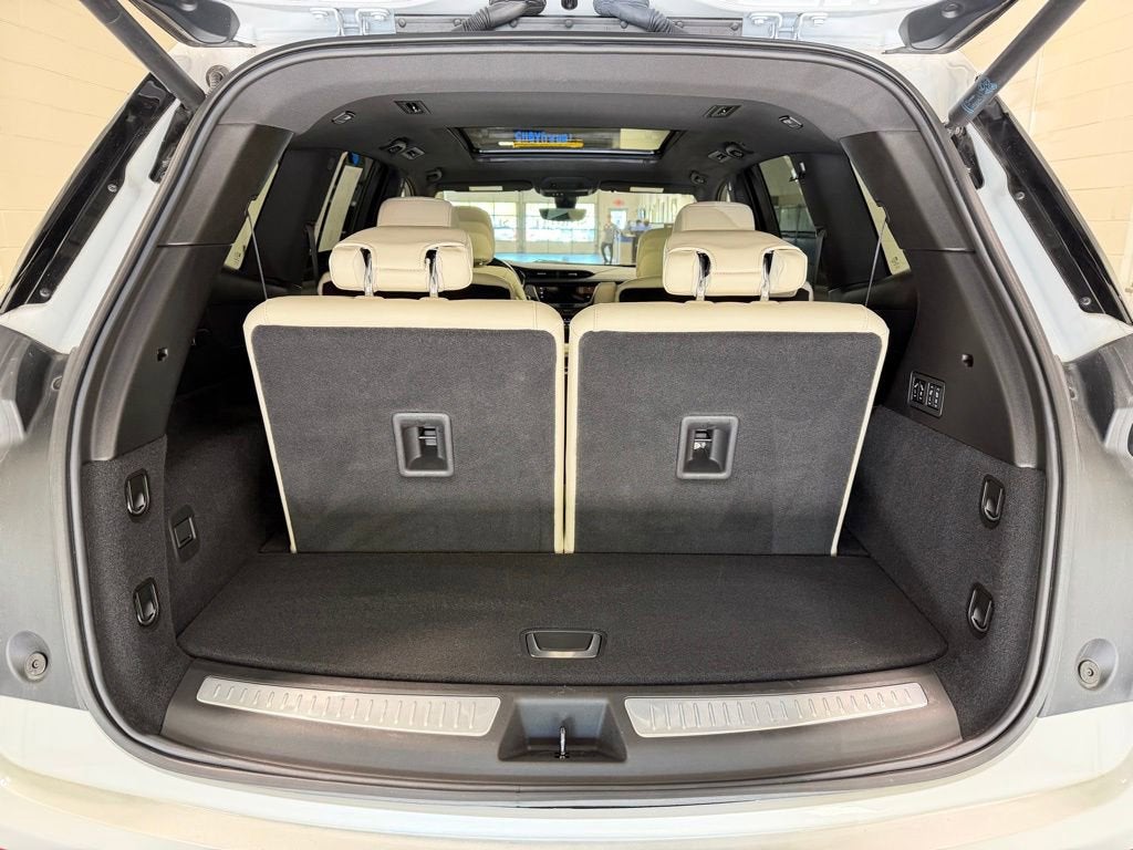 2025 Cadillac XT6 Sport