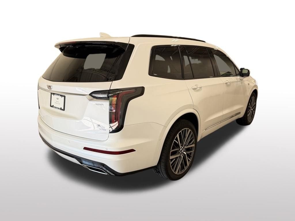 2025 Cadillac XT6 Sport