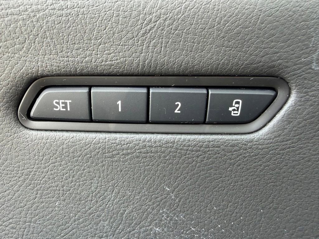 2025 Cadillac XT6 Sport