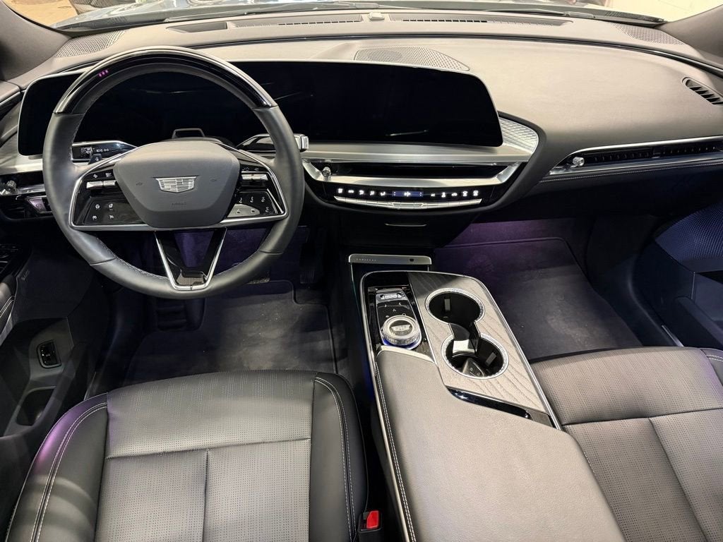 2023 Cadillac LYRIQ Luxury