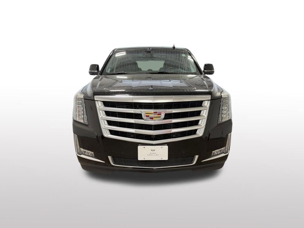 2018 Cadillac Escalade ESV Luxury