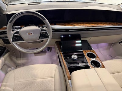 2025 Cadillac Escalade Sport Platinum