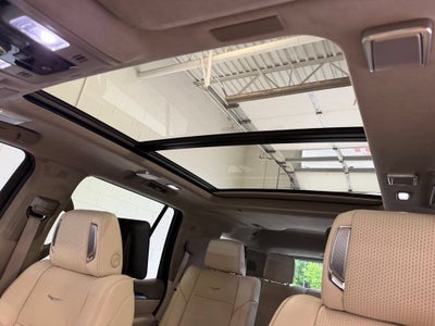 2025 Cadillac Escalade Sport Platinum