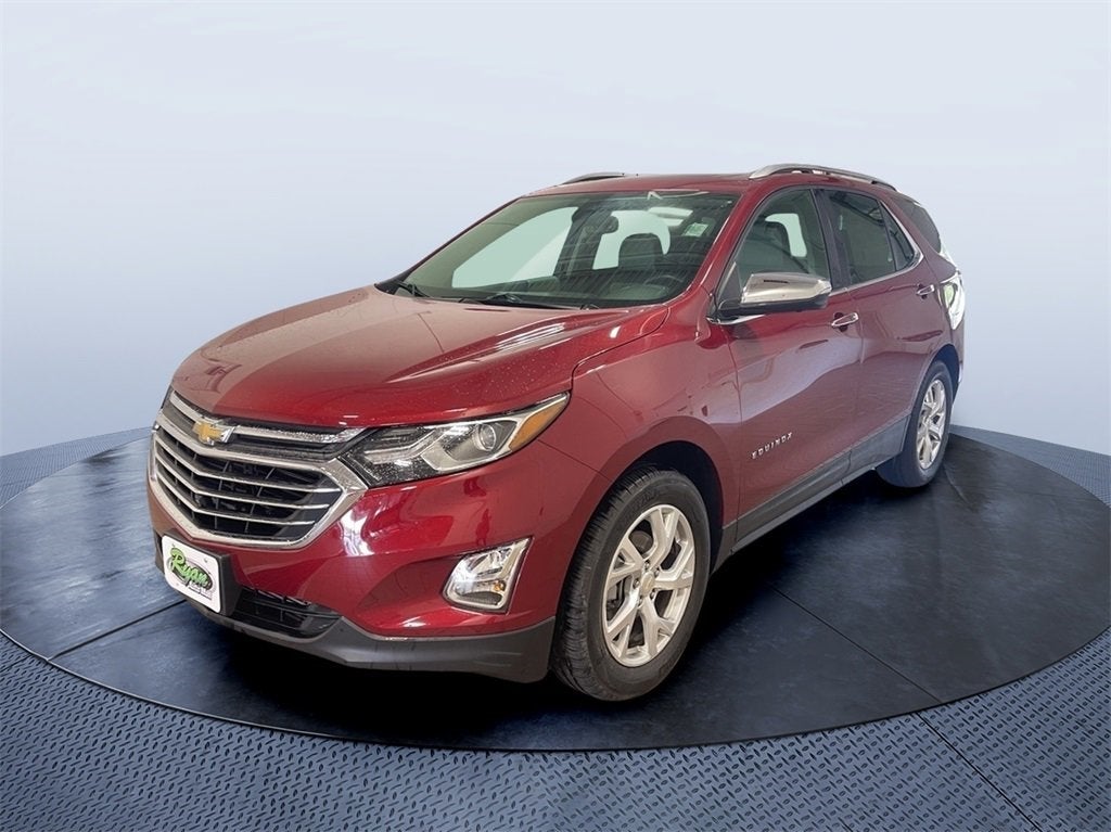 Used 2021 Chevrolet Equinox Premier with VIN 2GNAXXEV3M6121672 for sale in Buffalo, Minnesota