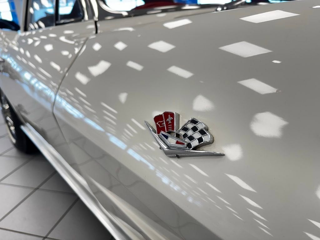1963 Chevrolet CORVETTE Base