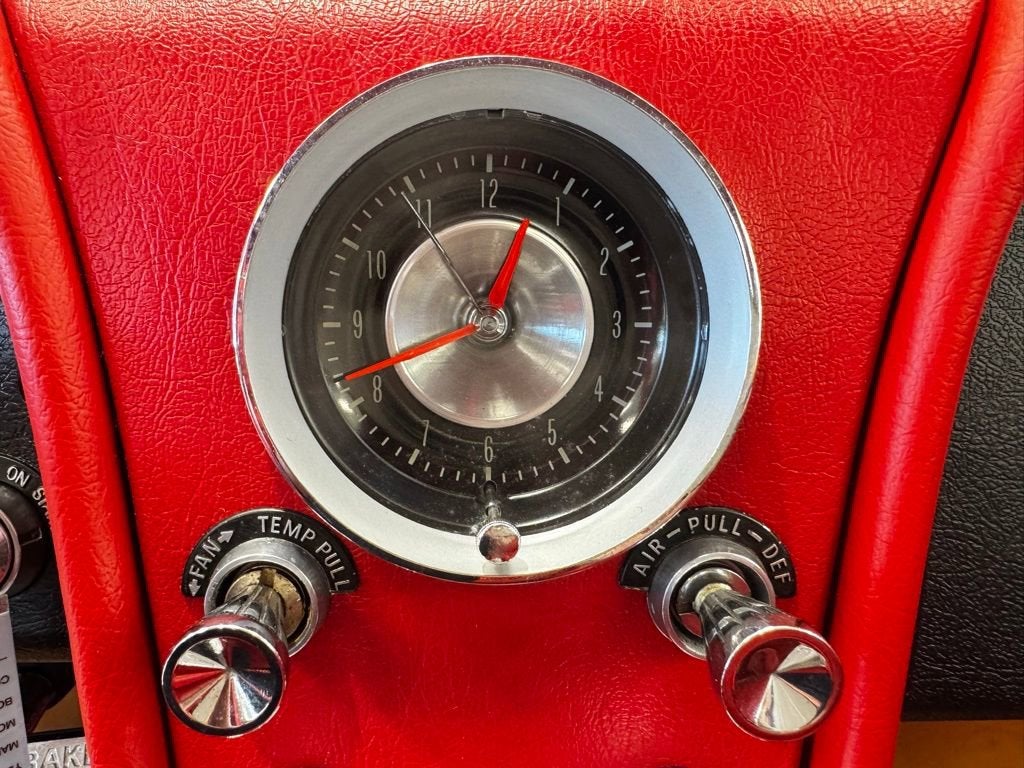 1963 Chevrolet CORVETTE Base