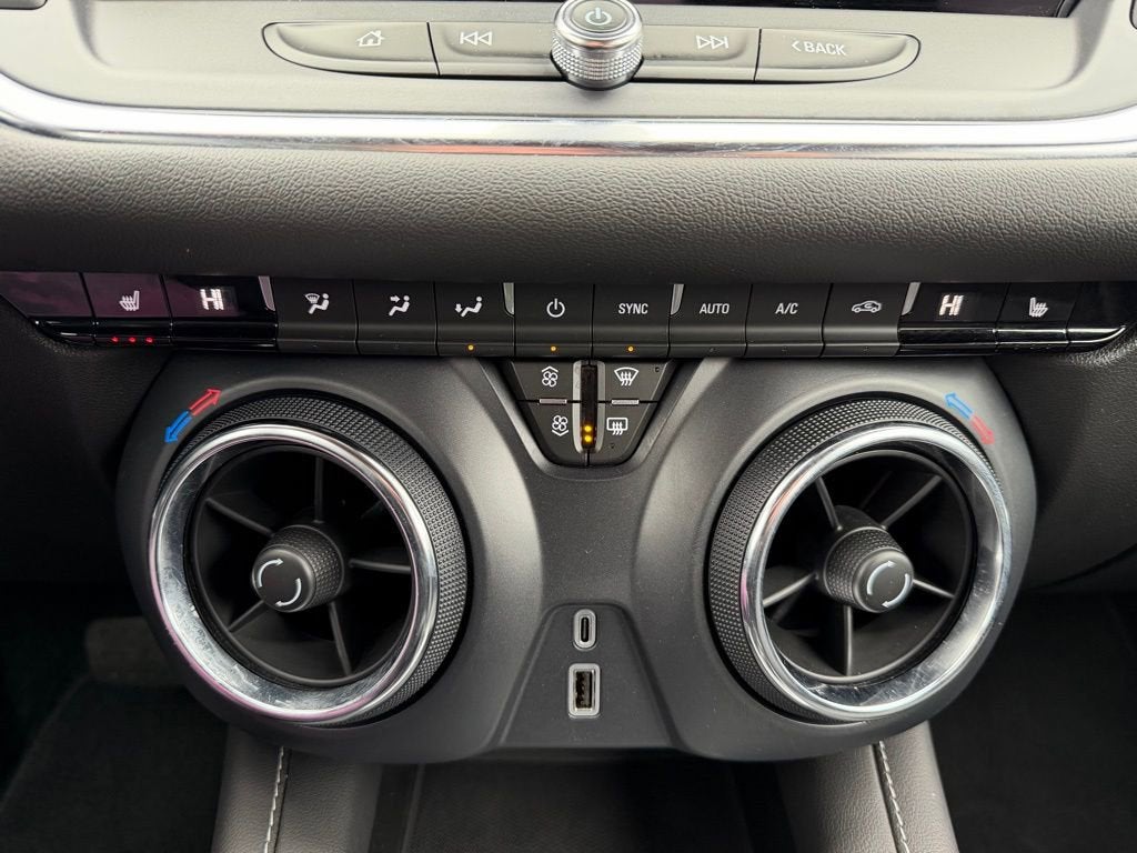 2025 Chevrolet Blazer 2LT