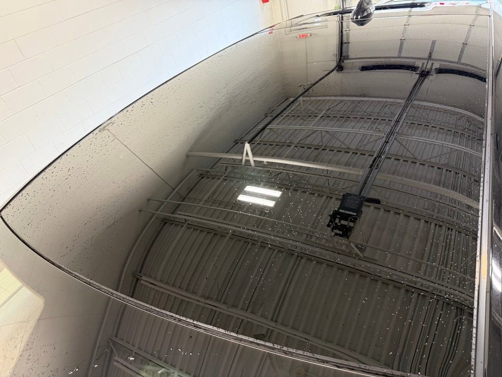 2025 Cadillac OPTIQ Luxury 2