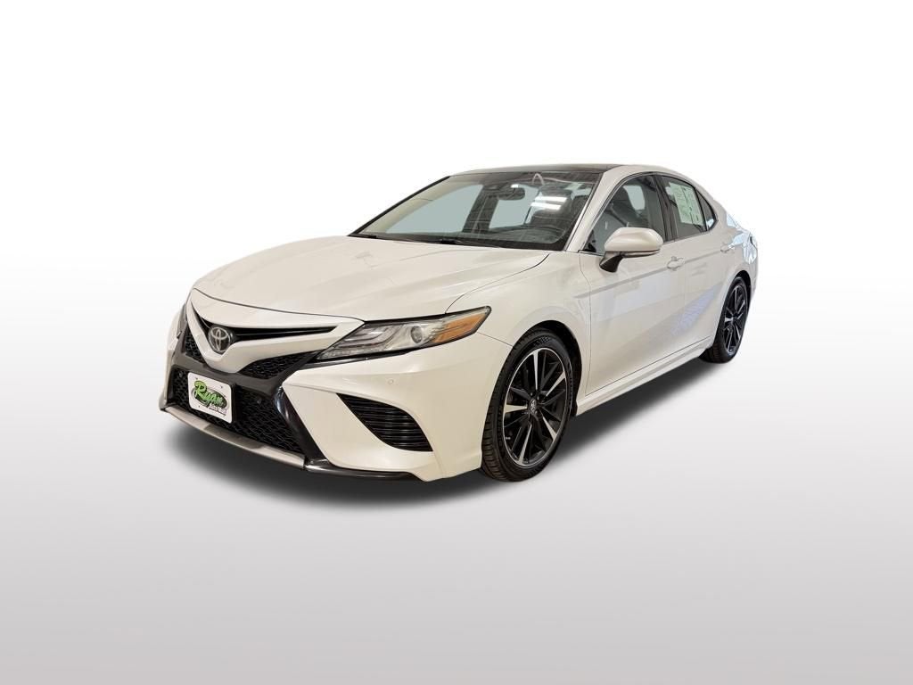 2018 Toyota Camry XSE