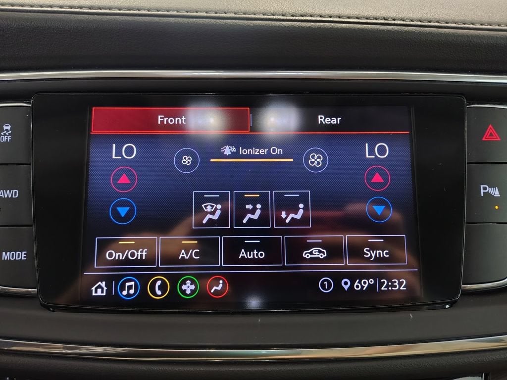 2020 Buick Enclave Essence