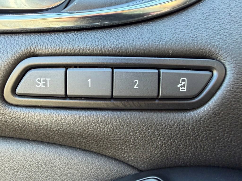 2023 Buick Enclave Avenir